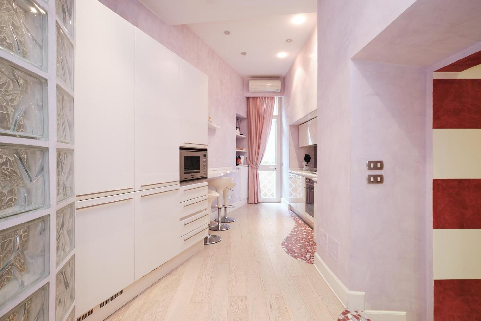 Lägenhet Luxury In Piazza Di Spagna Rom